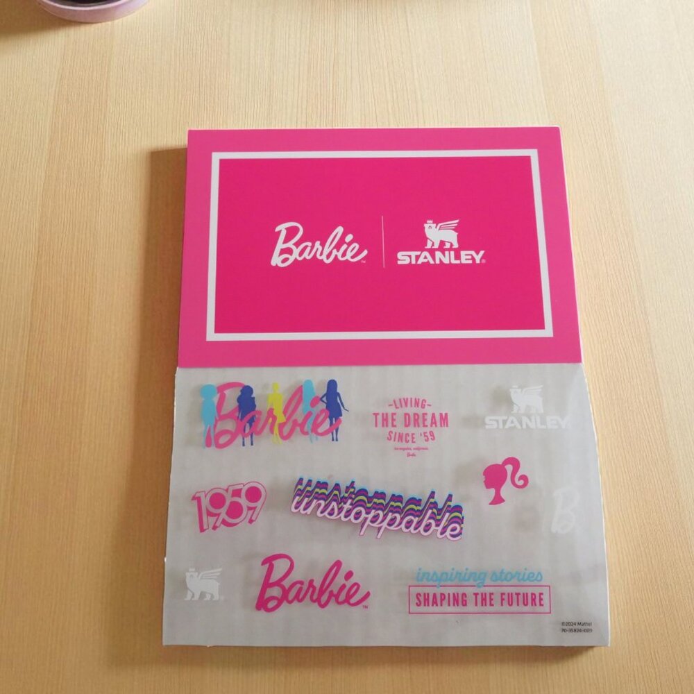 STANLEY X BARBIE 30 oz Quencher H2.0 Tumbler (Limited Edition) New in Box - Picture 12 of 14